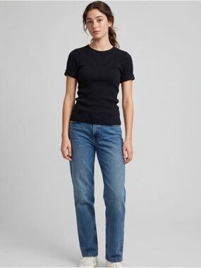 It's Our Time-black short sleeves ribbed knit top